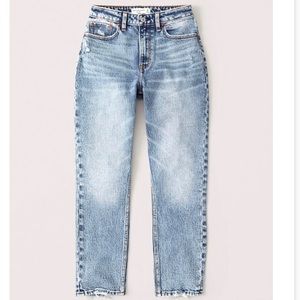 Abercrombie curve love jeans
